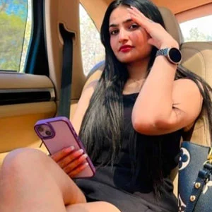 Neha Independent Escort Noida